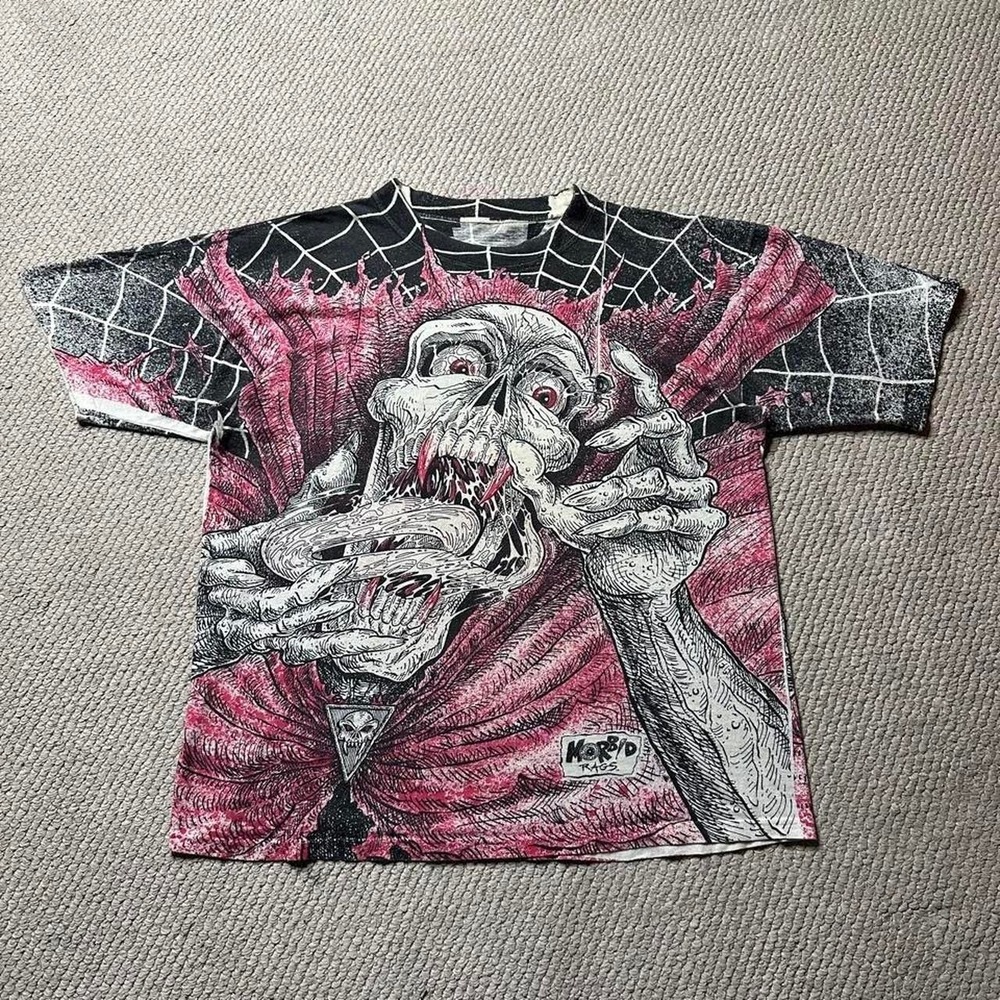 Y2K Vintage 90s- 2000s skater grunge Morbid Rags Grail AOP skull T shirt